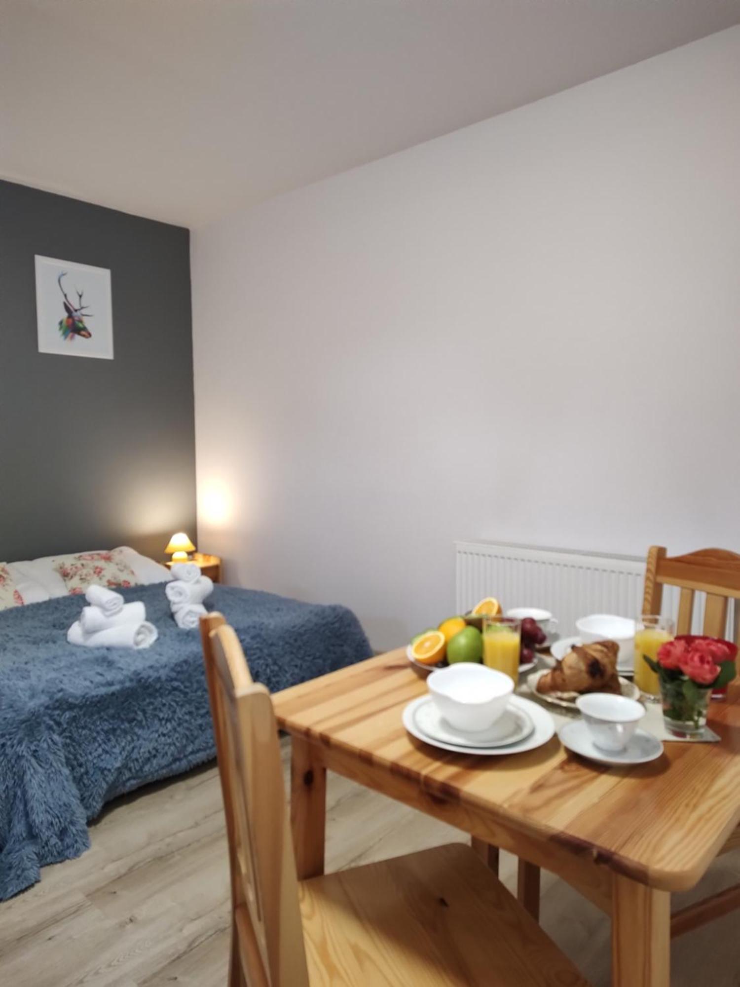 Apartamenty pod Gruszą Kudowa-Zdrój Pokój zdjęcie